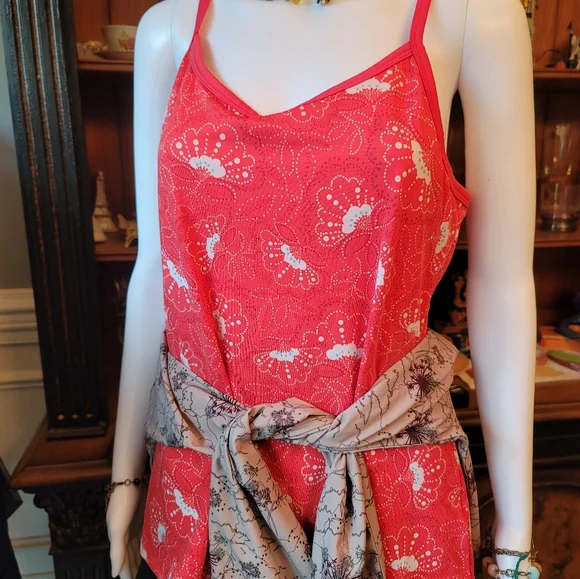 NWOT The North Face Adventure Top & Tank Bundle Sz XL - Picture 9 of 10